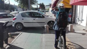 دو چرخه سوار جنگ شهری عکاس مهشید الفت