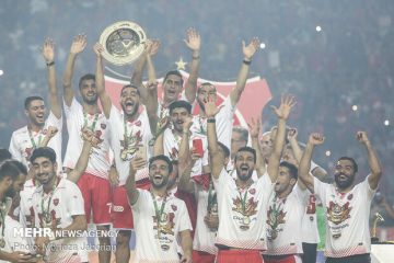 پرسپولیس تا سه هفته دیگر، جام می‌گیرد