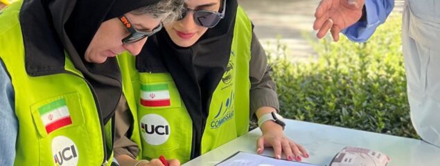 برگزاری مسابقه دوچرخه سواری در رشته دور حذفی در مشهد